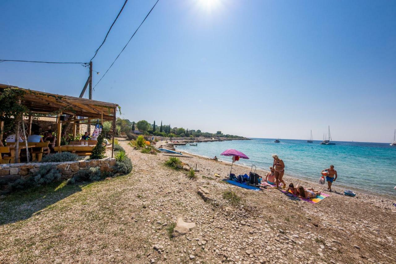 Mare&Karlo Διαμέρισμα Mali Drvenik Εξωτερικό φωτογραφία
